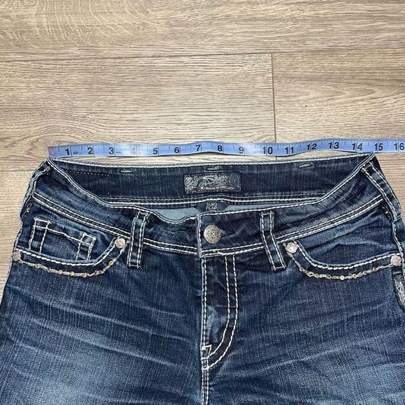 5/$20 Silver Suki Flap Bootcut Flare Jeans Womens 30x32 Mid Rise Rhinestones - Picture 11 of 13